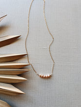 Load image into Gallery viewer, Pearl Necklace no. 7